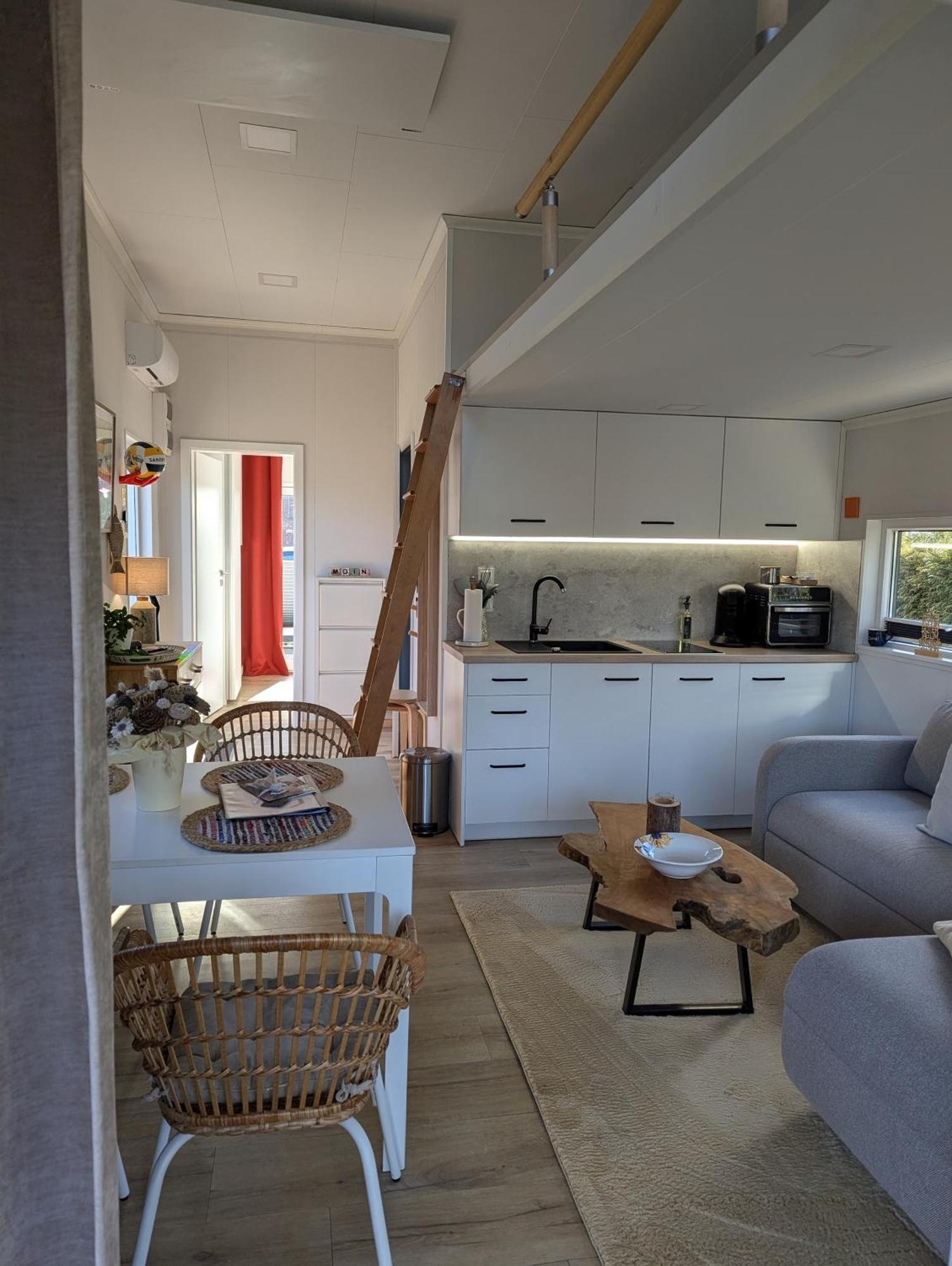 Tinyhouse Daniel Villa พาเพนบวร์ก ภายนอก รูปภาพ