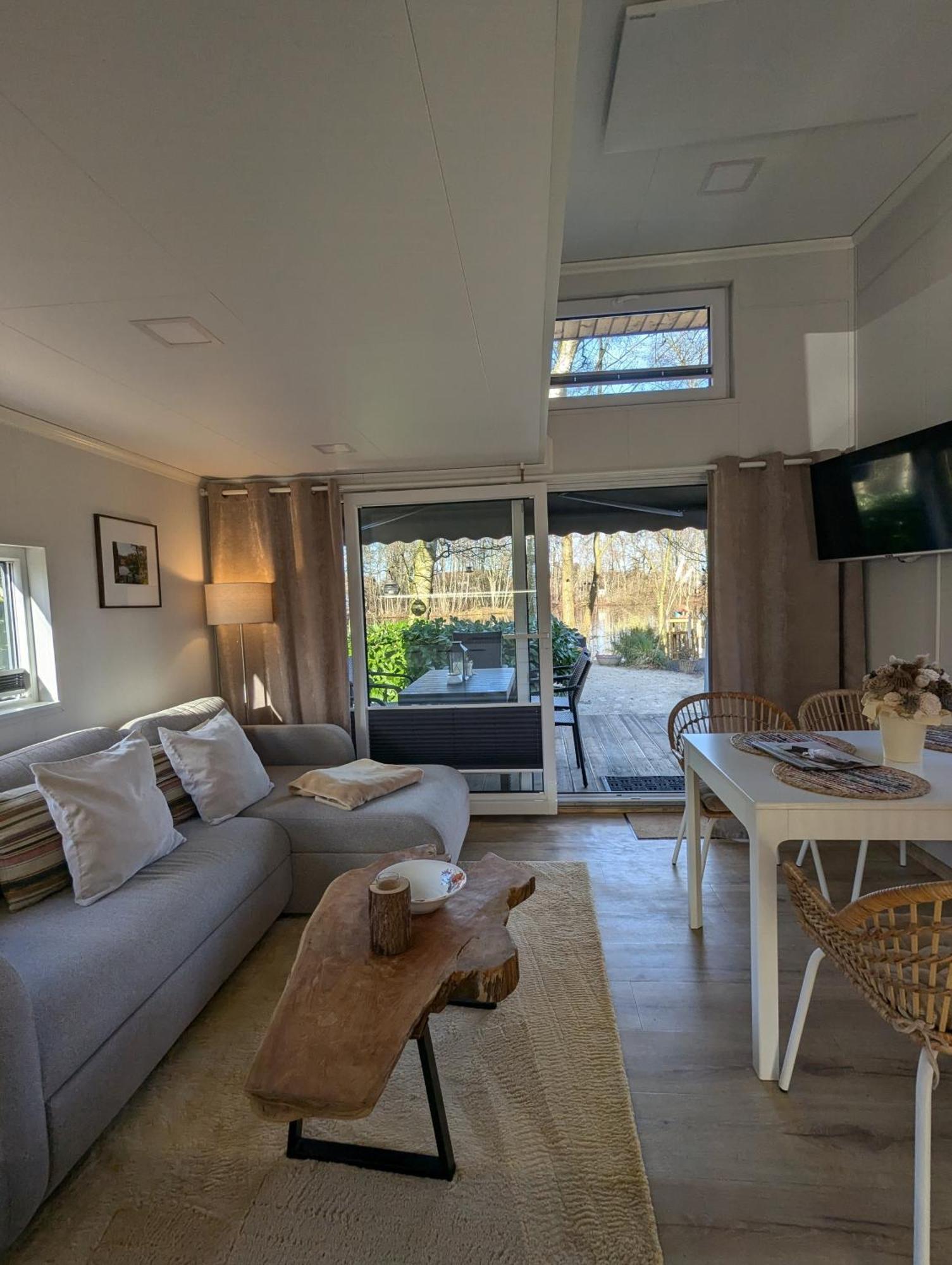 Tinyhouse Daniel Villa พาเพนบวร์ก ภายนอก รูปภาพ